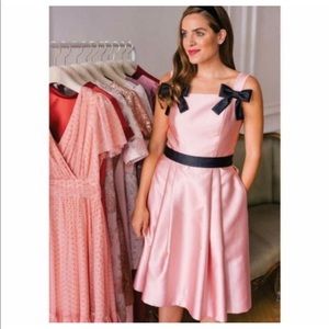 NWT Gal Meets Glam size 2 Felicity